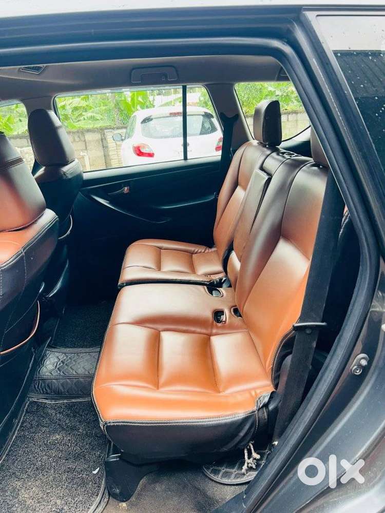 Toyota Innova Crysta 2.4 G Mt 8s, 2017, Diesel
