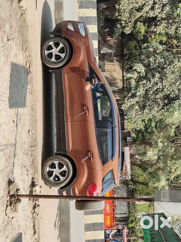 All New Suspension Installed, Ambience Light, Company Serviced,