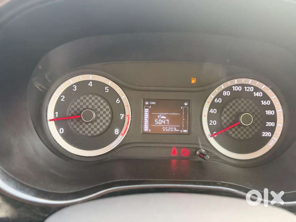 Hyundai Aura, 2022, Cng & Hybrids