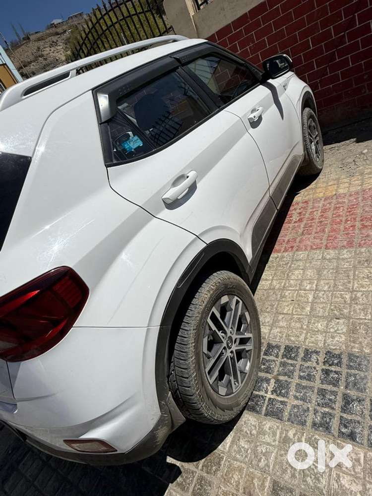 Hyundai Venue Petrol 2021 Car