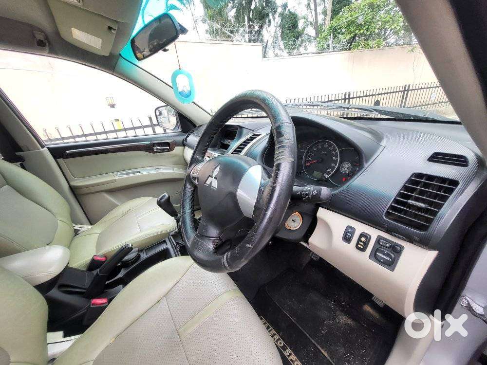 Mitsubishi Pajero Sport 2.5 Manual, 2012, Diesel