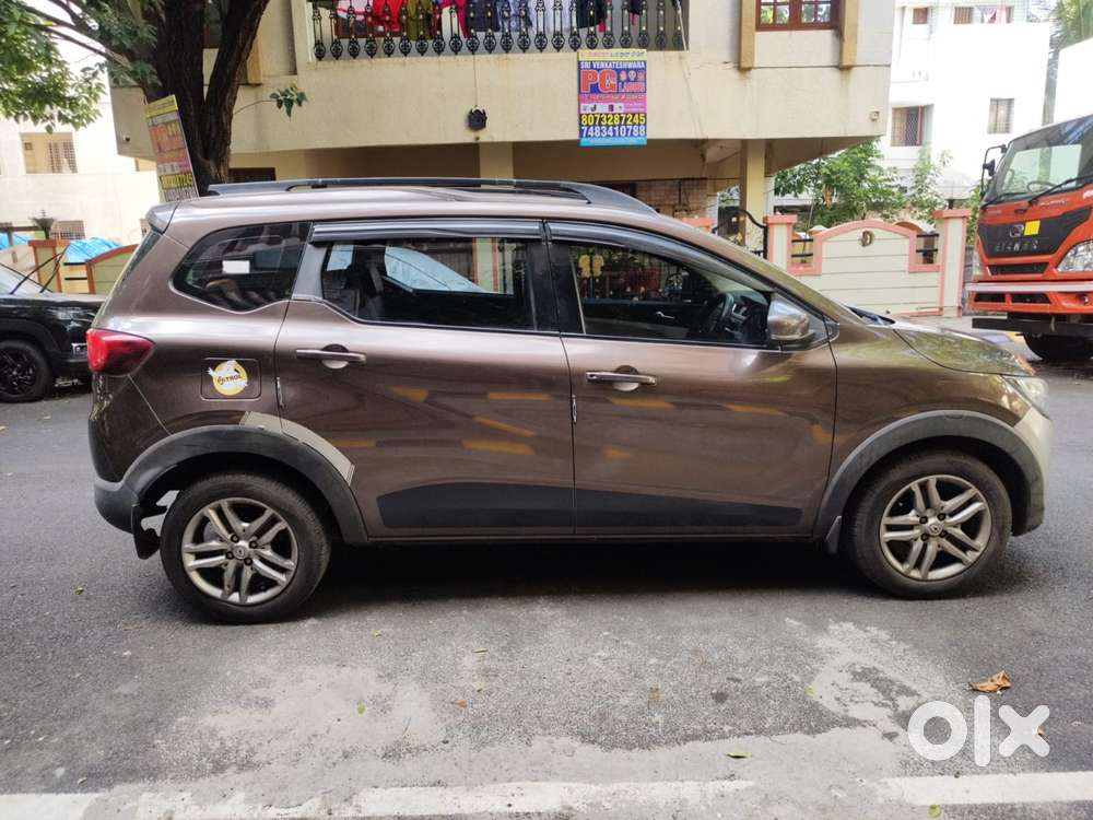 Renault Triber Rxz Easy-r Amt, 2021, Petrol