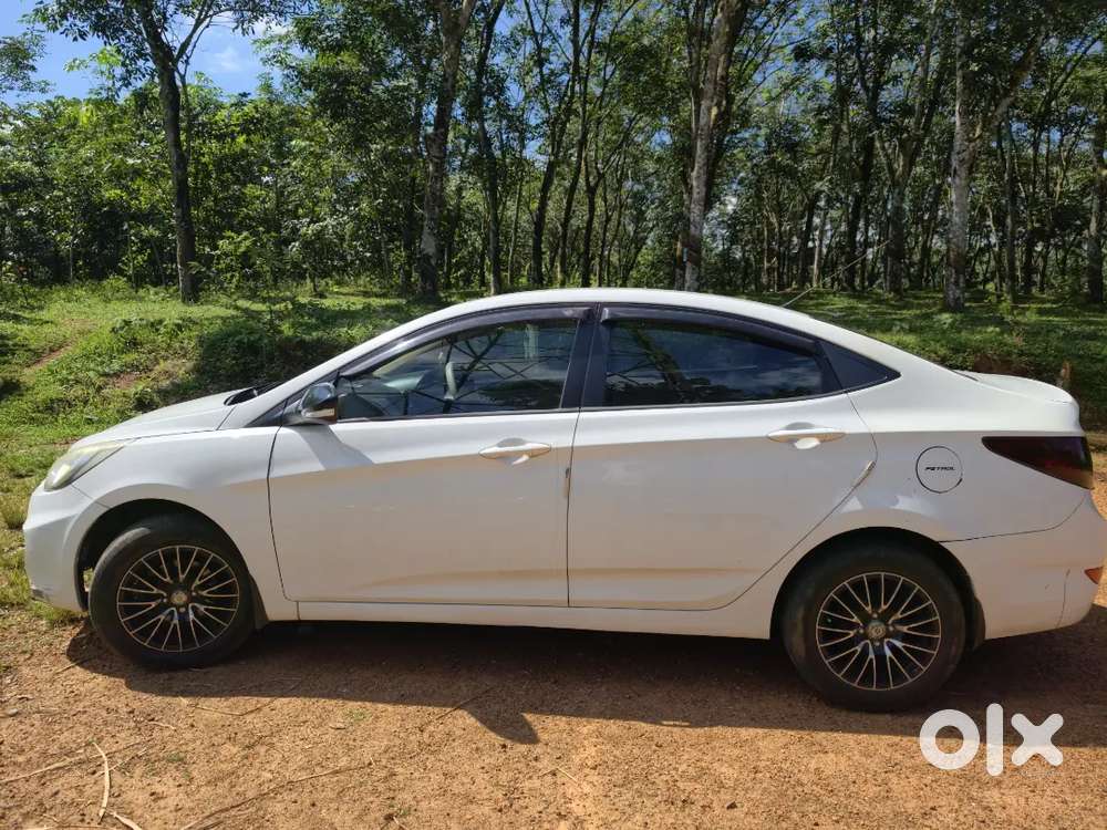 Hyundai Verna 1.4 Vtvt 2013