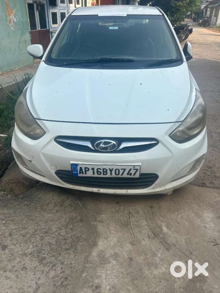 Hyundai Verna 2011 Diesel 170000 Km Driven