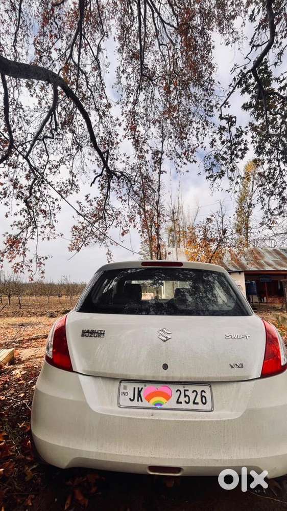 Maruti Suzuki Swift Vxi Petrol