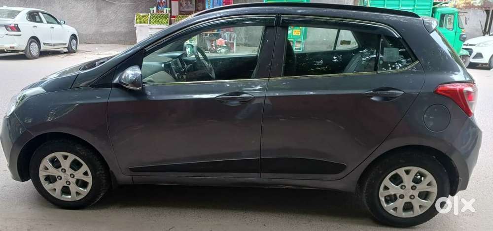 Hyundai Grand I10 Sportz, 2016, Petrol