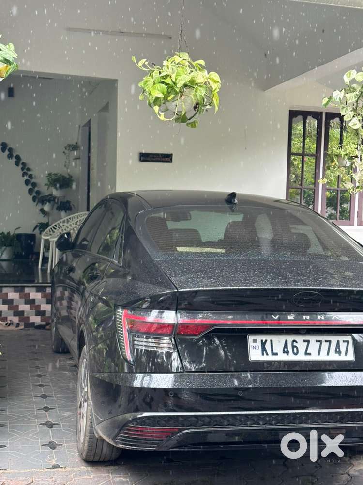 Hyundai Verna Petrol At 2024
