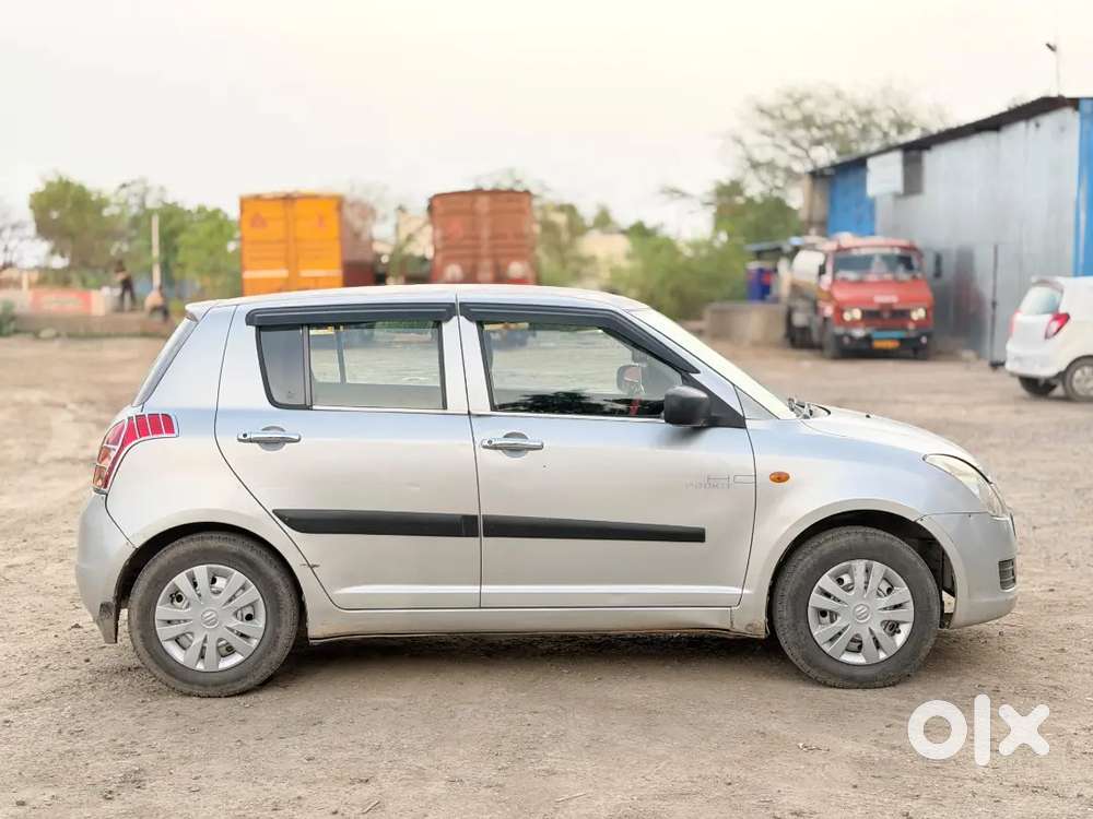 Maruti Suzuki Swift 2009 Petrol Good Condition Cng Fitted Rto Aproval