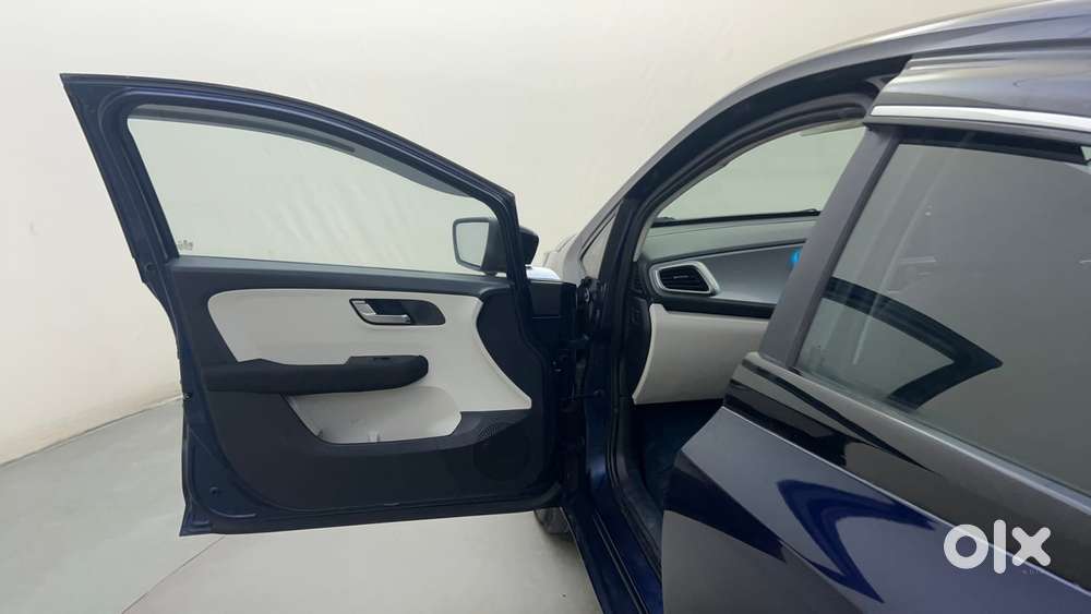 Tata Altroz Xz, 2023, Petrol