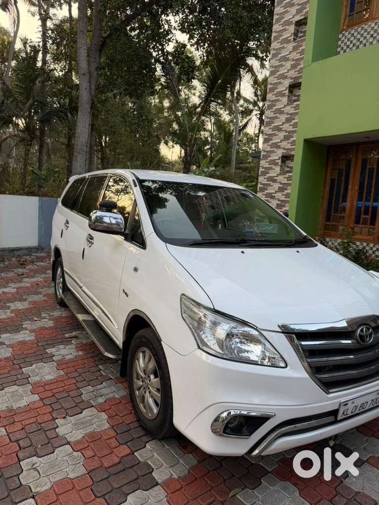 Toyota Innova V Option,2012,kl 01 Original,excellent Condition.