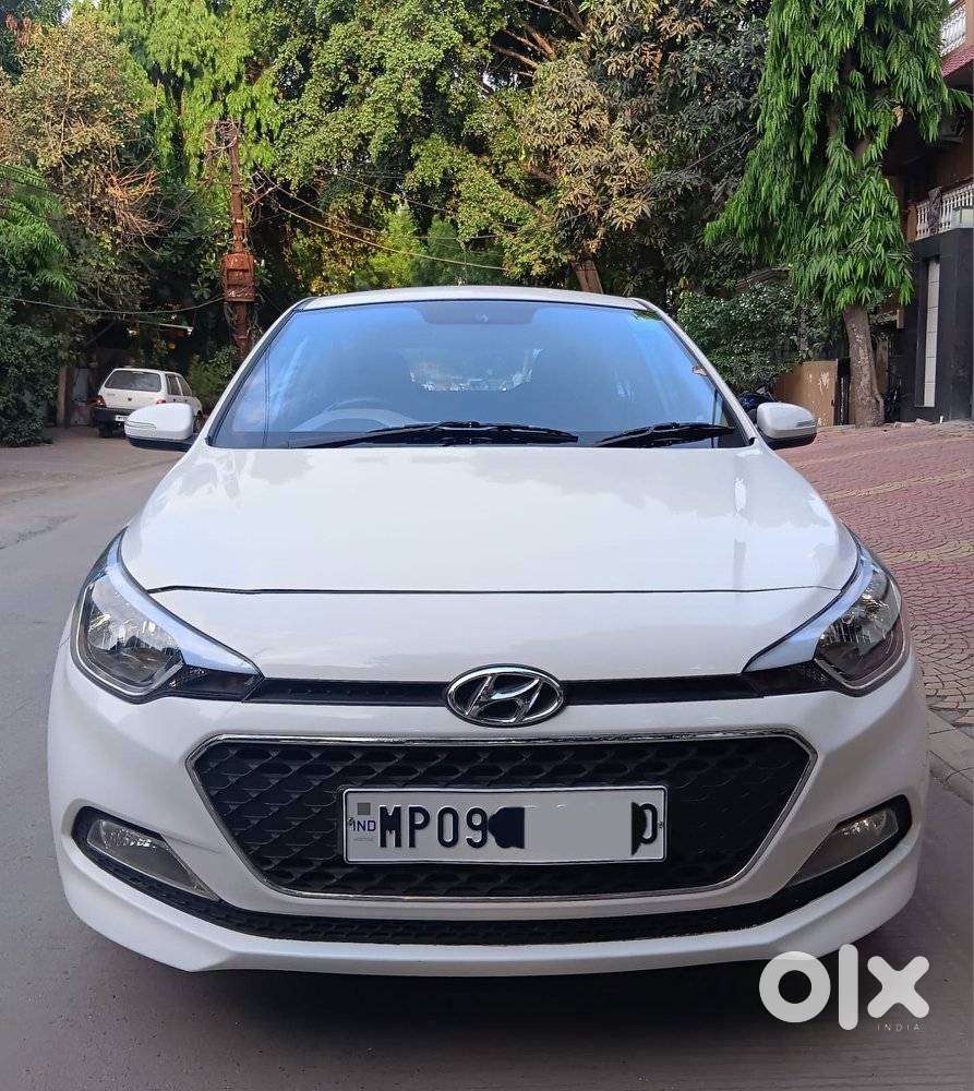 Hyundai Elite I20 Sportz (o) 1.2, 2015, Petrol