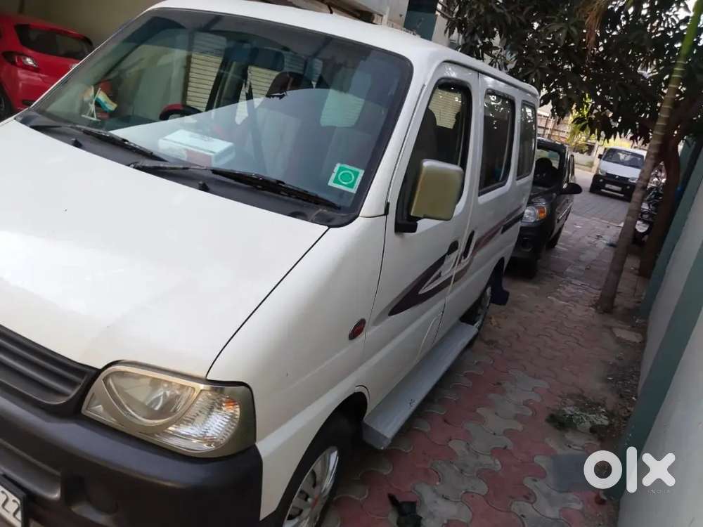 Eeco 5 Star Cng/petrol