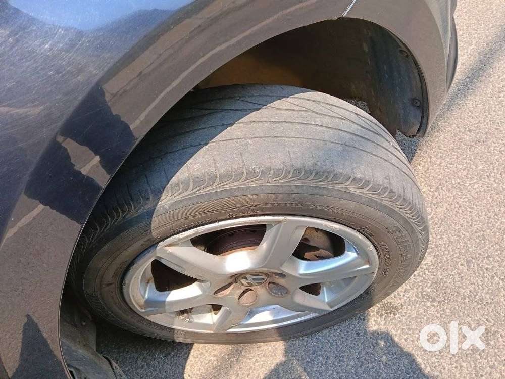 Volkswagen Vento 2010-2013 Petrol Highline, 2013, Petrol