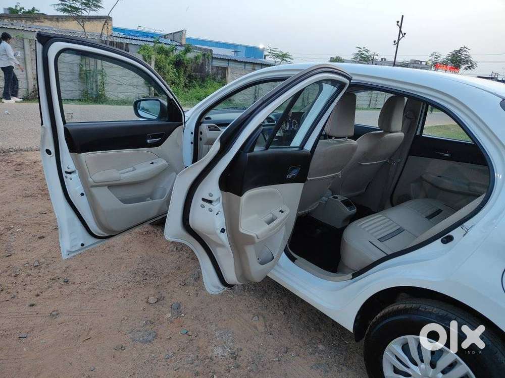 Maruti Suzuki Dzire 1.2 Vxi, 2022, Petrol
