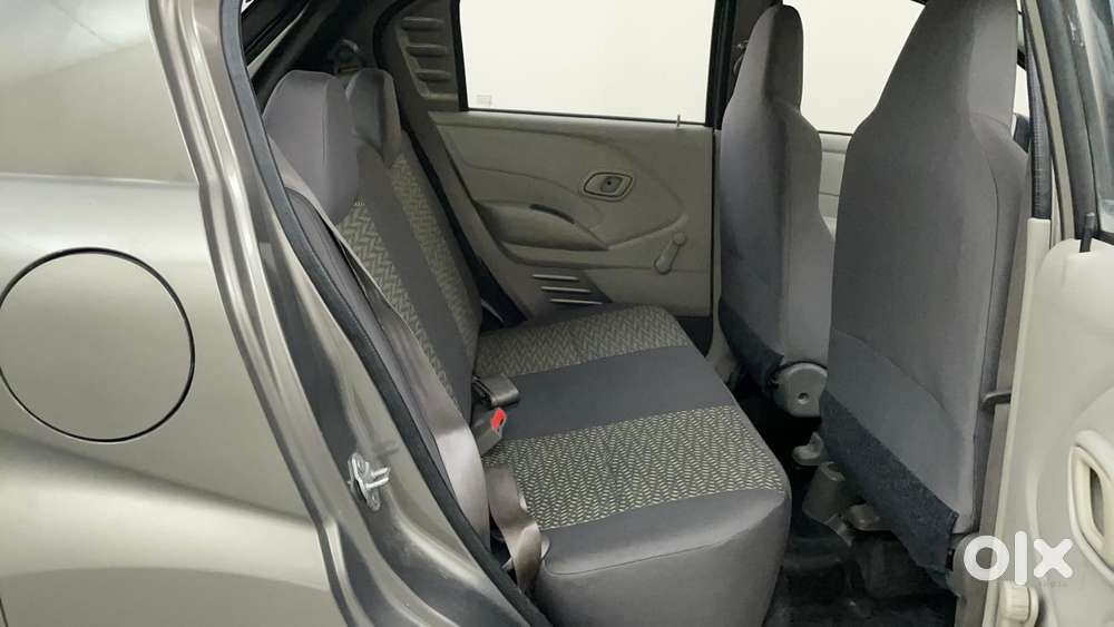 Datsun Redigo T Option, 2016, Petrol