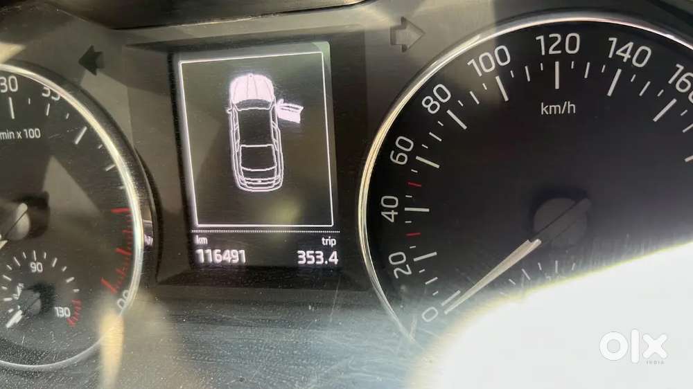 Skoda Octavia 2016 Both Key Available