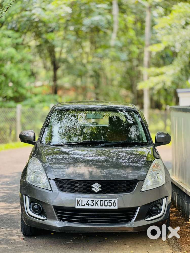 Maruti Suzuki Swift Lxi Option, 2017, Petrol