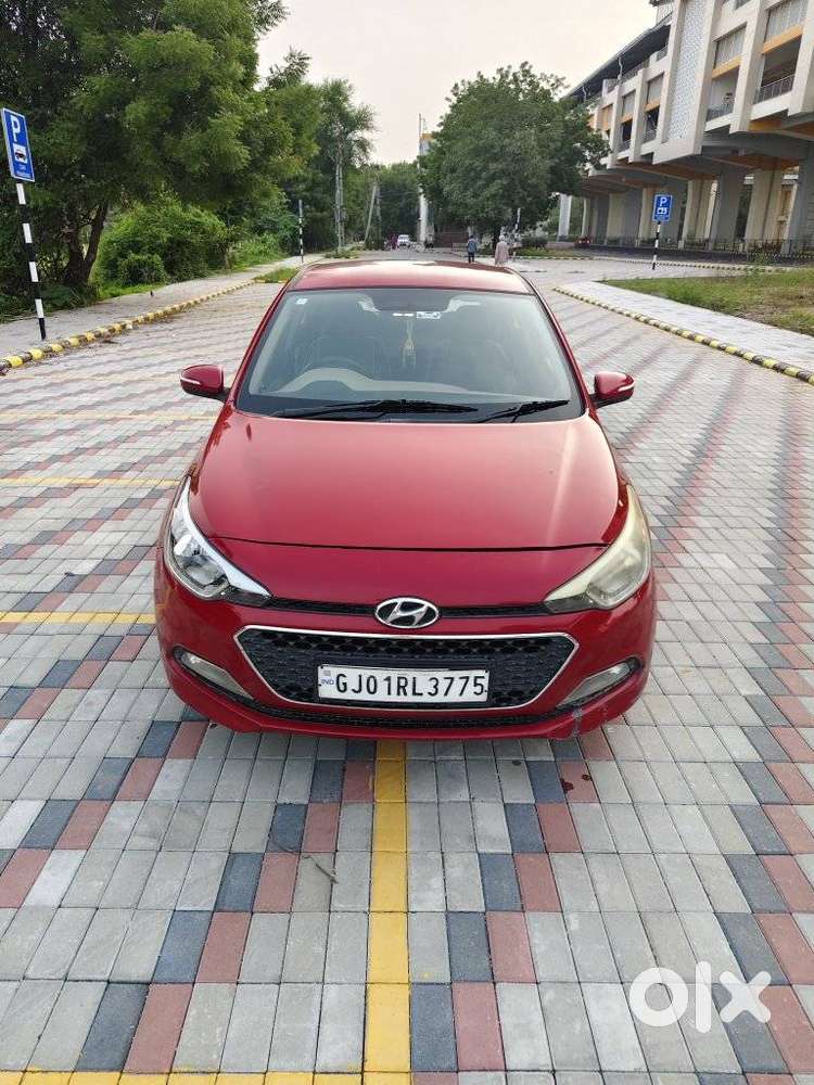 Hyundai Elite I20 Sportz (o) 1.4, 2015, Diesel
