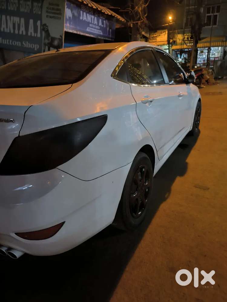 Hyundai Verna 1.6 S 2012 No Neend To Spen 1 Rupees Also