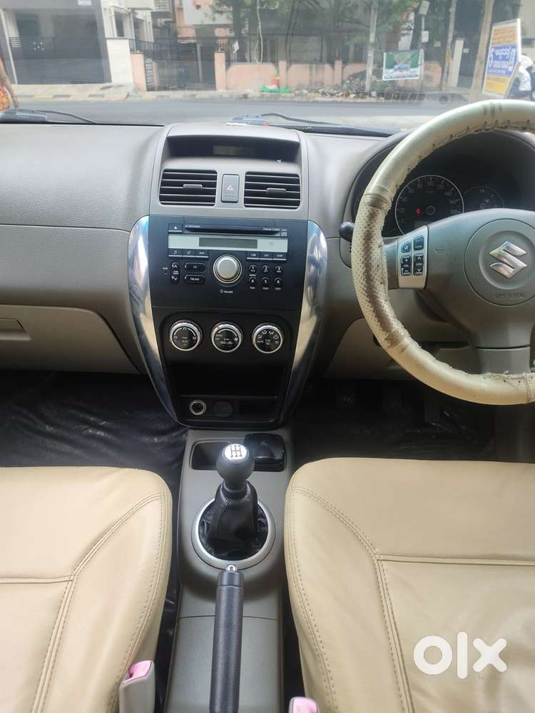 Maruti Suzuki Sx4 Zxi, 2011, Petrol