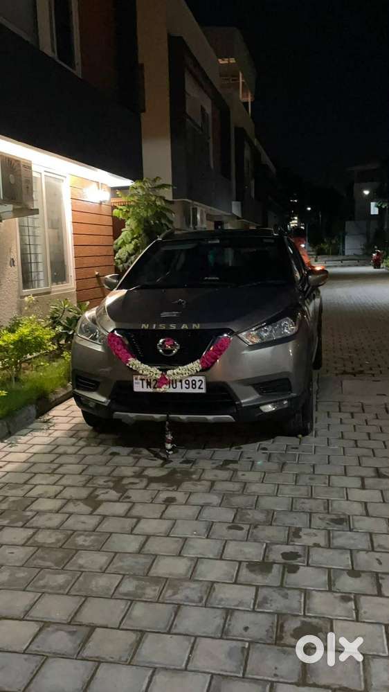 Nissan Kicks Petrol 2021