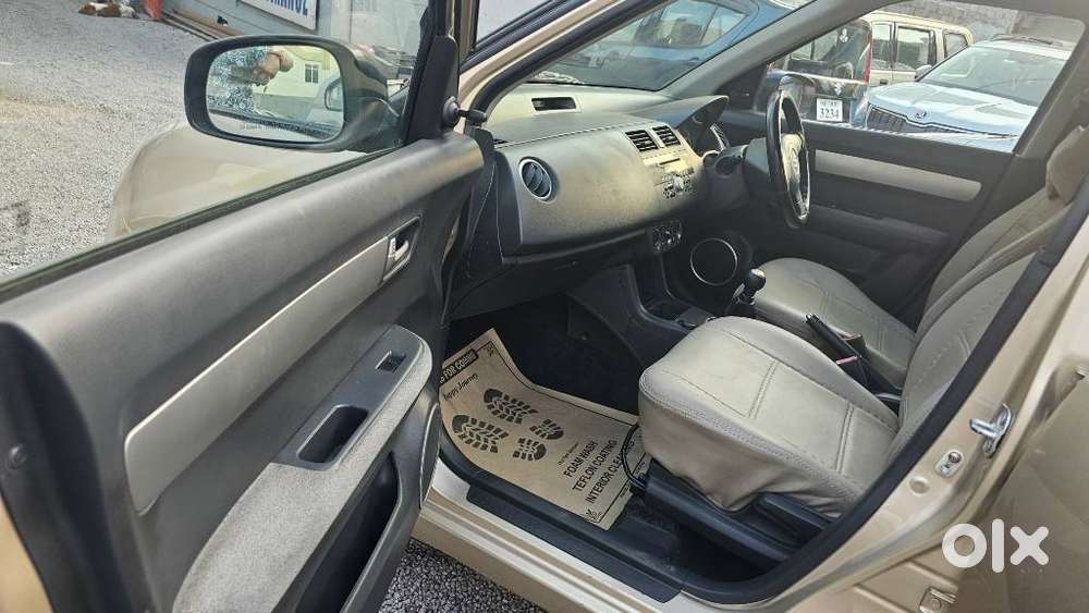 Maruti Suzuki Swift Dzire Vxi Optional, 2011, Petrol