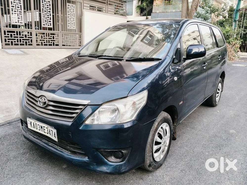 Toyota Innova 2.5 G (diesel) 8 Seater, 2005, Diesel