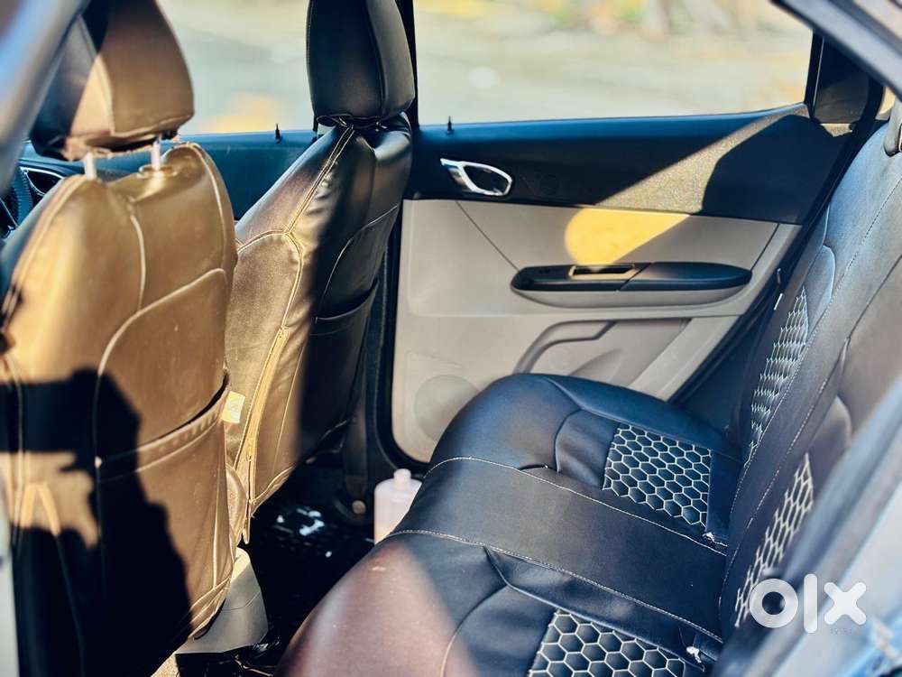 Tata Tiago 1.2 Revotron Xza, 2019, Petrol