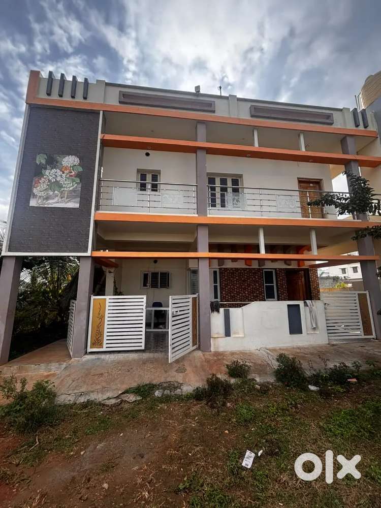 2 Bhk individual house 1 st Floor LEASE 10 lakh near Bogadi signal
