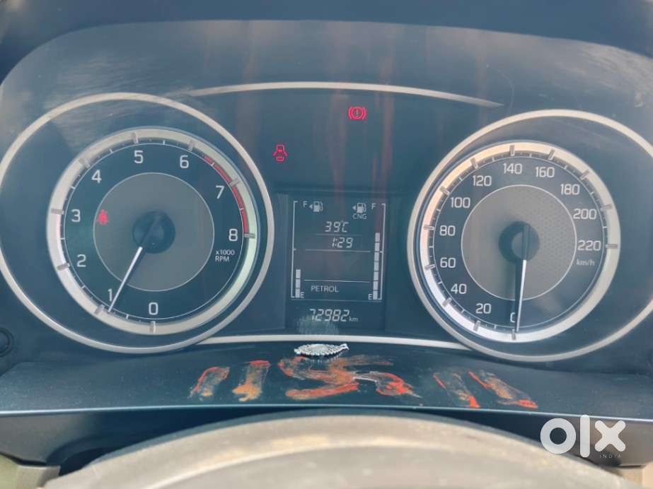 Maruti Suzuki Swift Dzire 1.3 Zxi, 2022, Cng & Hybrids