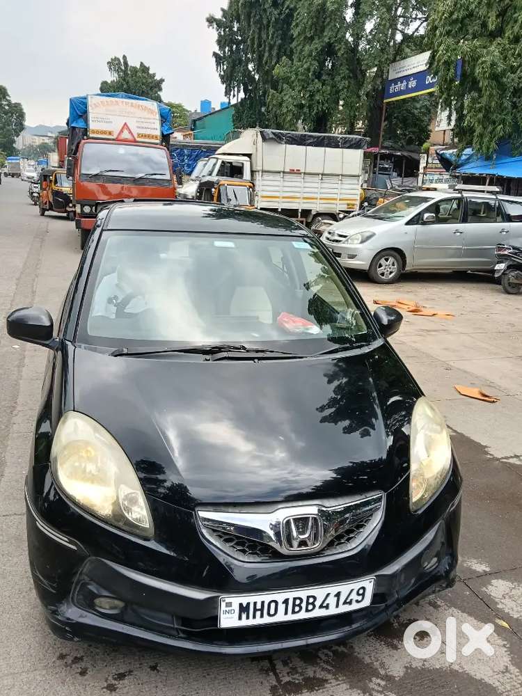 Honda Brio Petrol Mt 2012