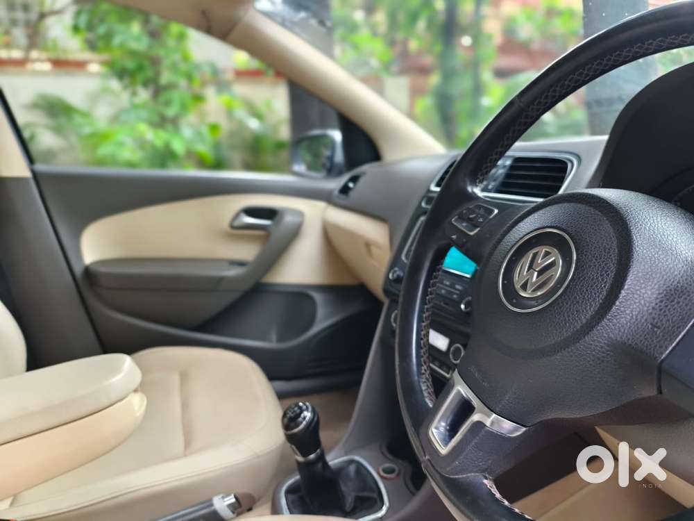Volkswagen Vento 1.6 Highline Plus 16 Alloy, 2013, Petrol