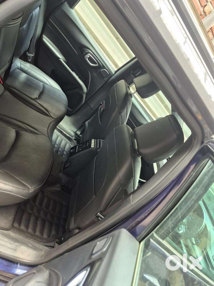 Jeep Compass 2021 Petrol 26000 Km Driven Well Maintained