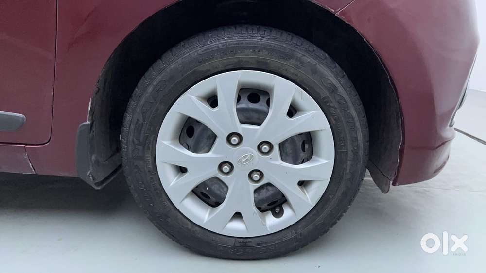 Hyundai Grand I10 1.2 Kappa Sportz, 2016, Petrol