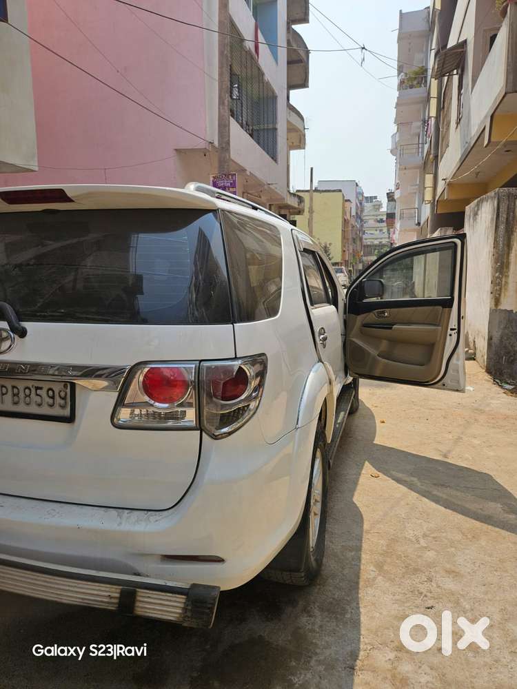 Toyota Fortuner 3.0 4x2 Automatic, 2014, Diesel