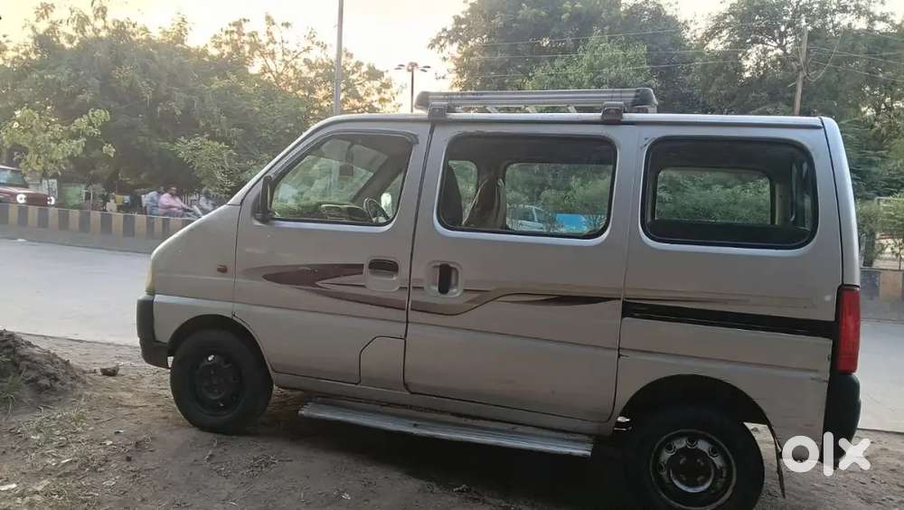 Maruti Suzuki Eeco 2011 Cng 2031 Clear