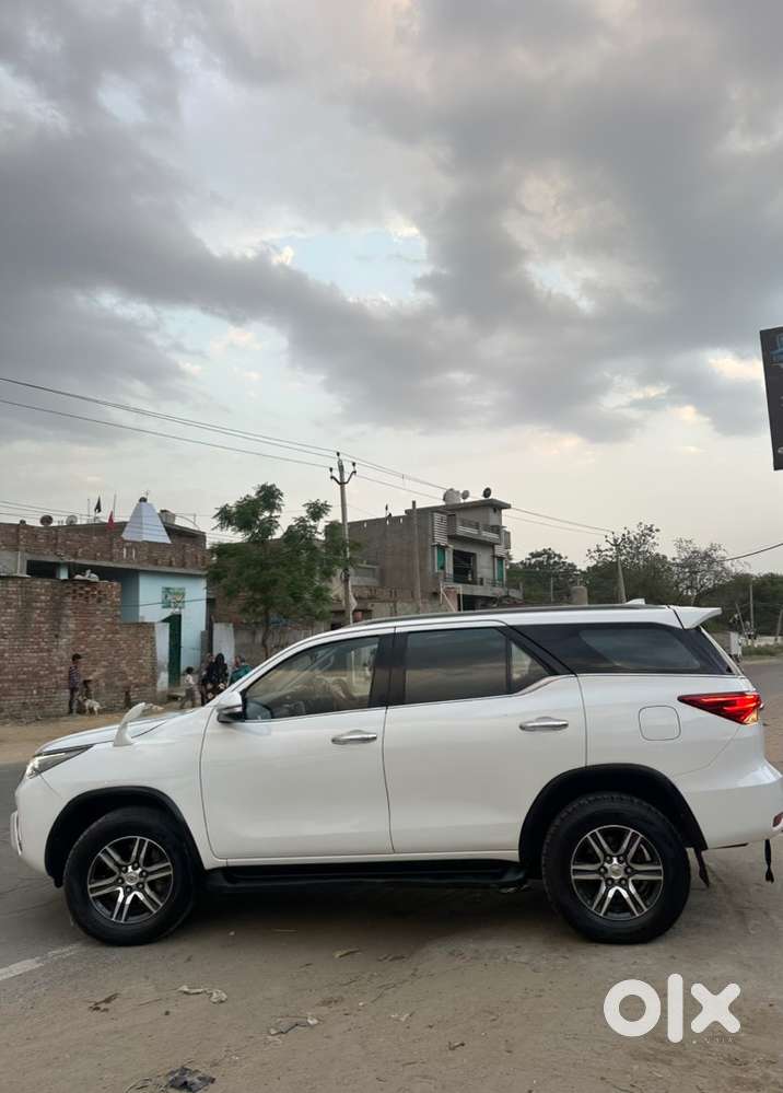 Toyota Fortuner Diesel 2017