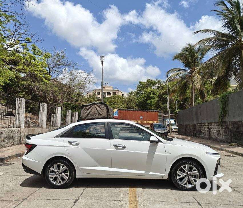 Hyundai Verna 1.5 Sx (o) Ivt, 2024, Petrol