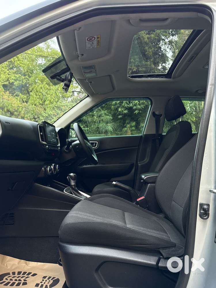 Hyundai Venue 1.0 Sx (o) Turbo Dct, 2019, Petrol