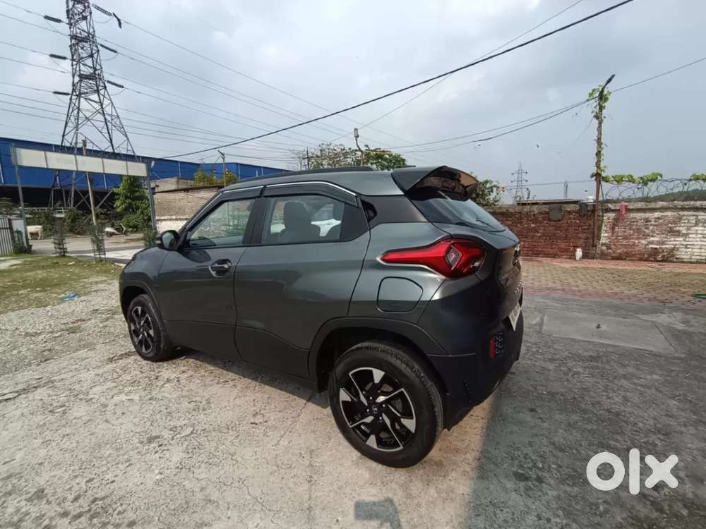 Tata Punch Accomplished Mt Sunroof, 2023, Petrol