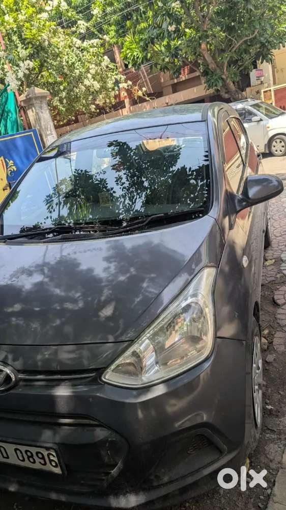 Hyundai Grand I10 Megna 2015