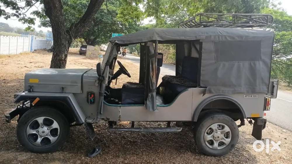 Mahindra Jeep 2004 Diesel 200000 Km Driven