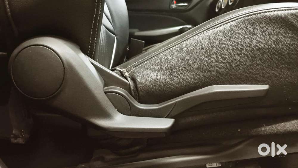 Maruti Suzuki Swift Amt Zxi, 2019, Petrol