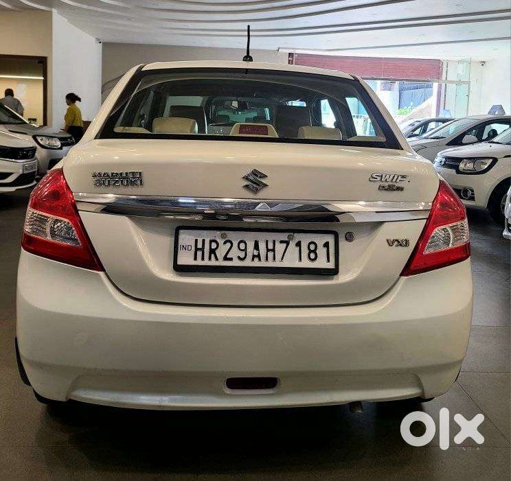 Maruti Suzuki Dzire 1.2 Vxi Cng, 2015, Petrol