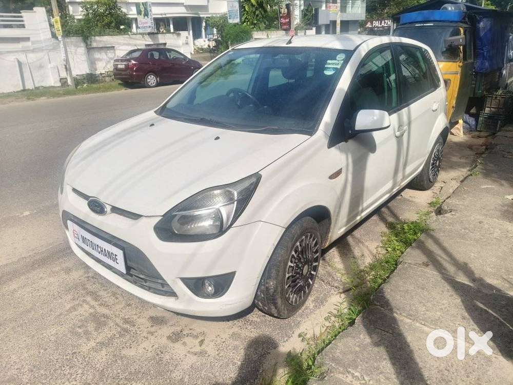 Ford Figo Diesel Titanium, 2012, Diesel