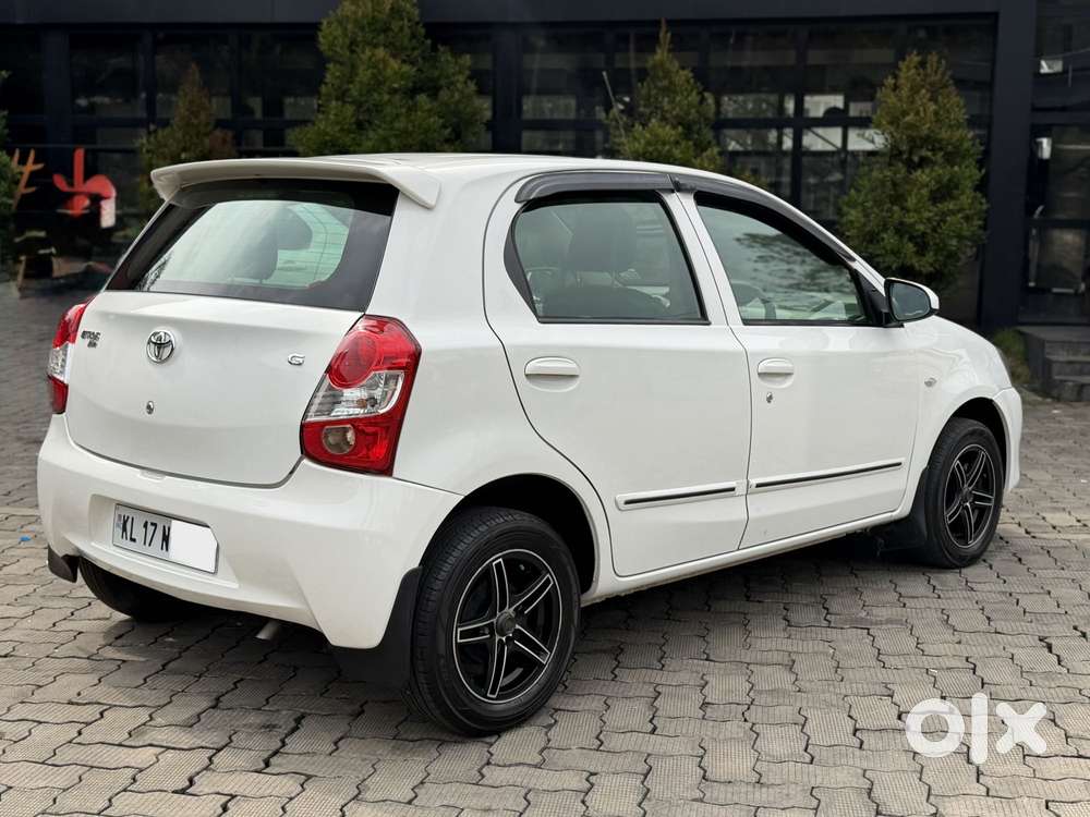 Toyota Etios Liva G Xclusive Edition, 2016, Petrol