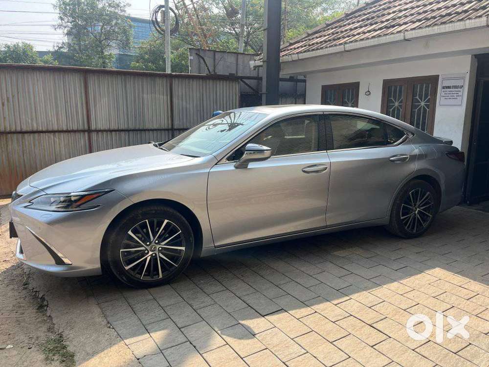 Lexus Es 300h, 2023, Petrol