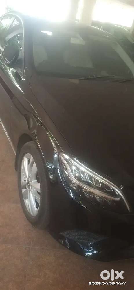 Mercedes-benz C-class 2019 Diesel 35000 Km Driven