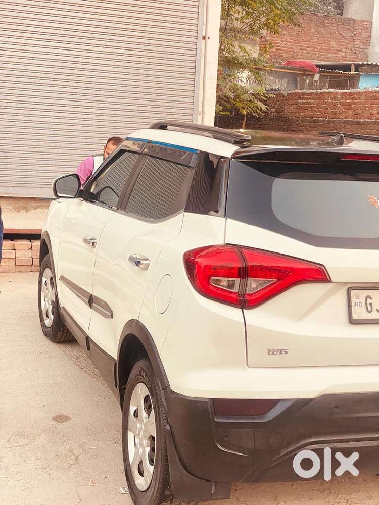 Mahindra Xuv300 Turbosport 2020 Petrol Well Maintained