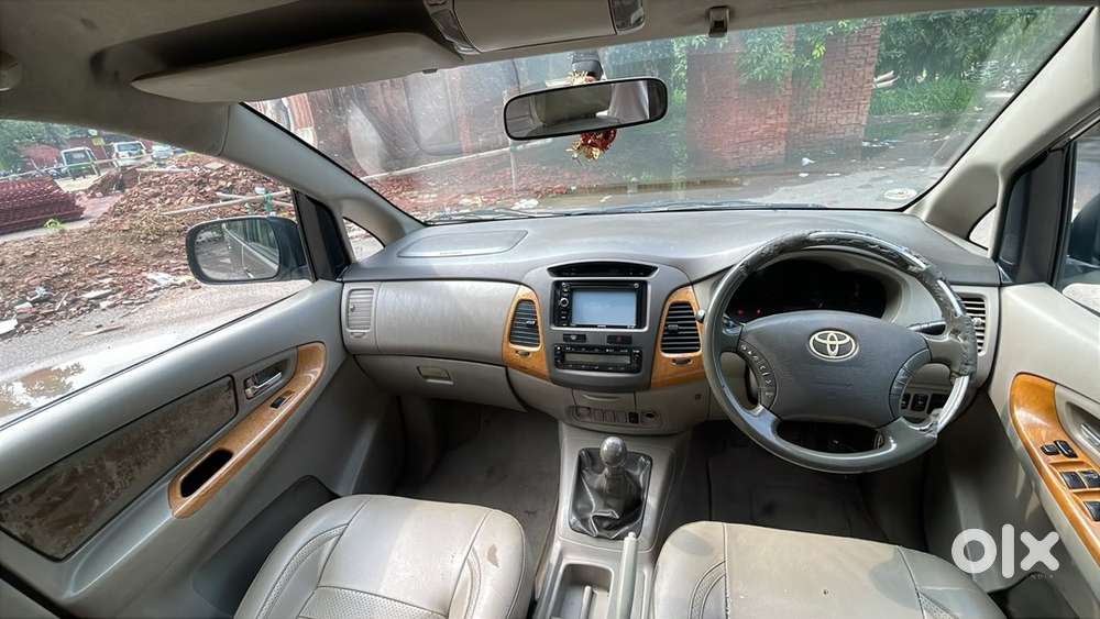 Toyota Innova Diesel 2010
